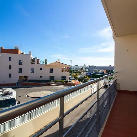 Globe 33 By Ici Algarve דירה