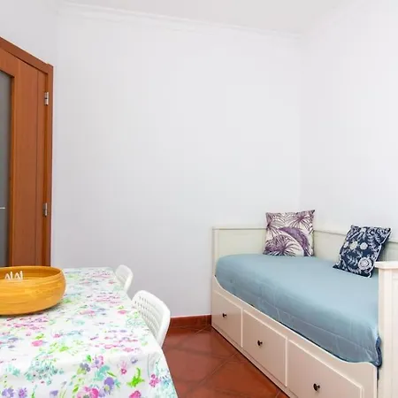 Globe 33 By Ici Algarve