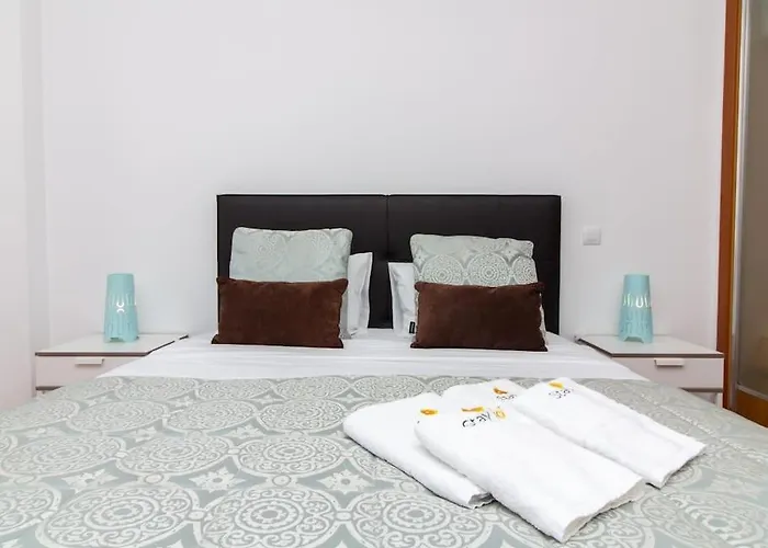 Globe 33 By Ici Algarve 아파트 알부페이라